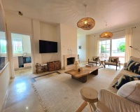 Rynek wtórny - apartment - Marbella - Nueva Andalucía