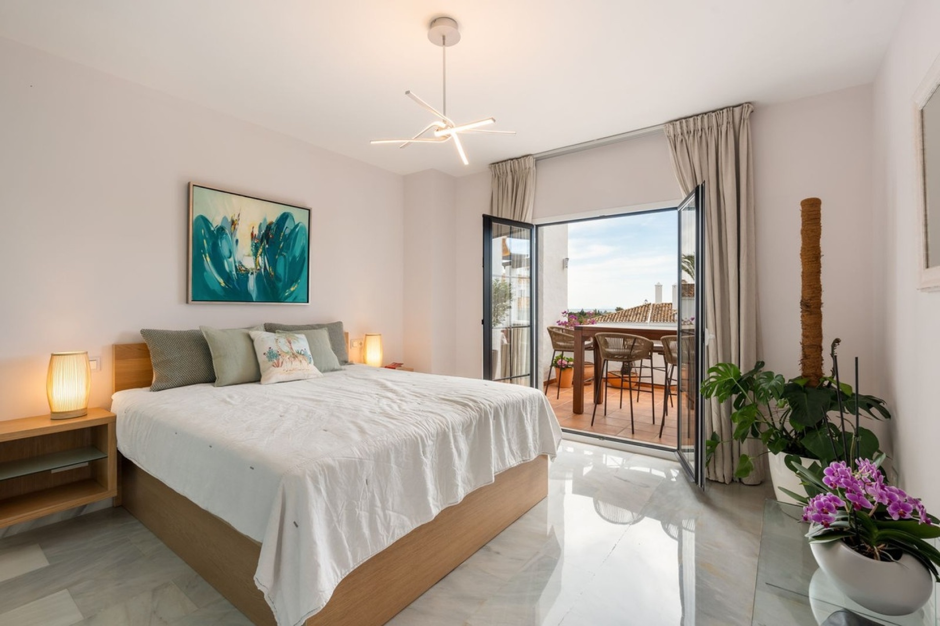 Rynek wtórny - apartment - Marbella - Nueva Andalucía