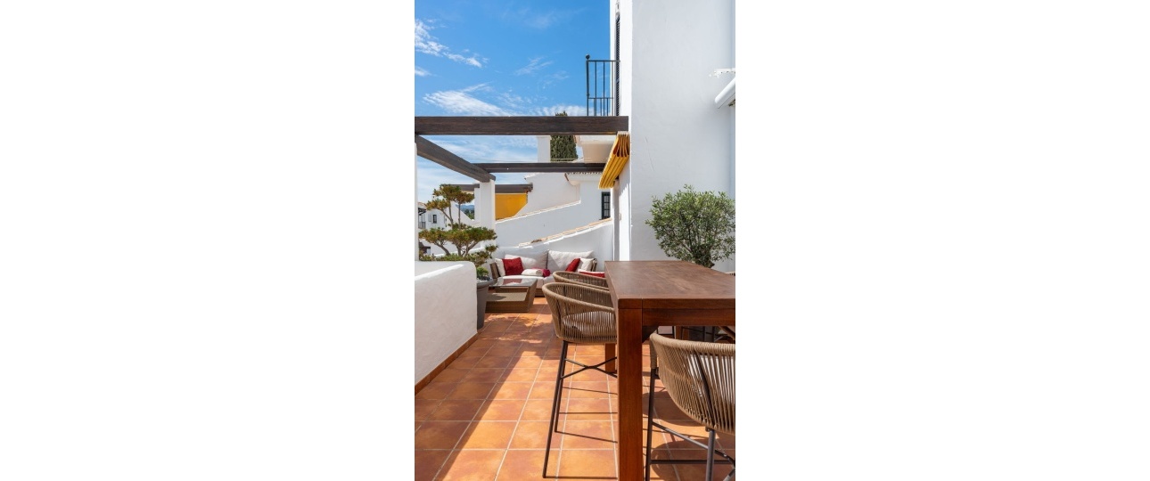 Rynek wtórny - apartment - Marbella - Nueva Andalucía