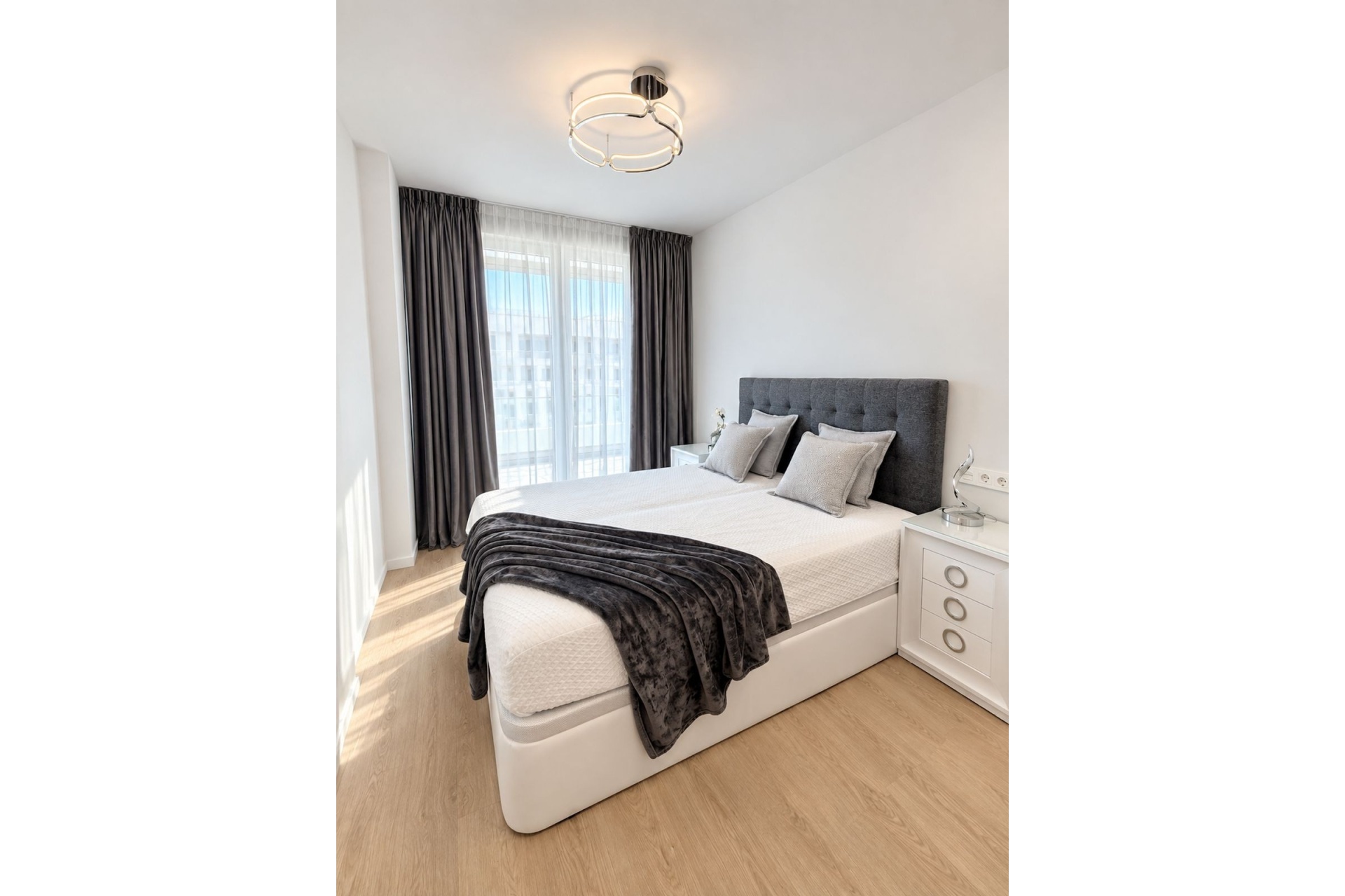 Rynek wtórny - apartment - Marbella - Nueva Andalucía