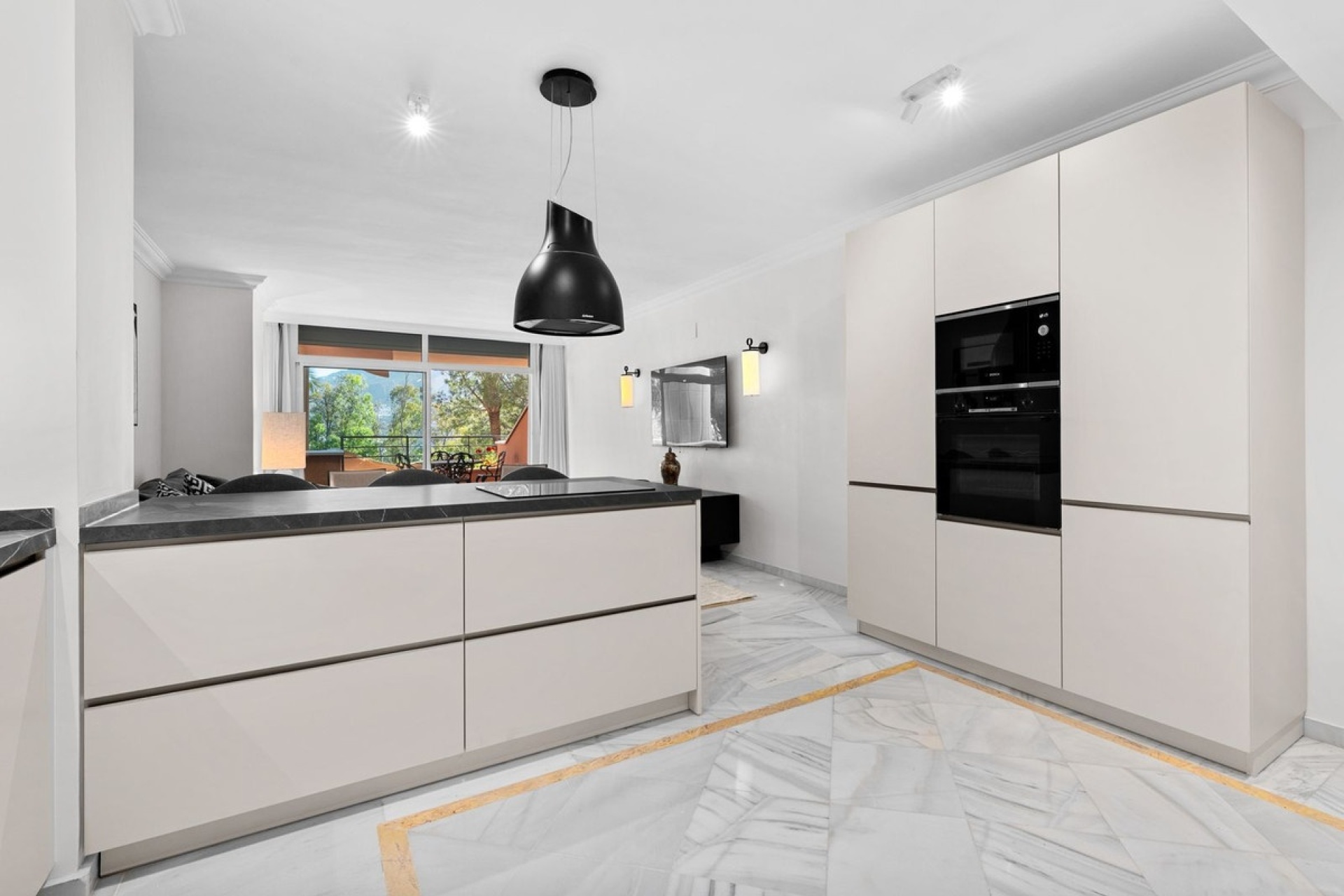 Rynek wtórny - apartment - Marbella - Nueva Andalucía