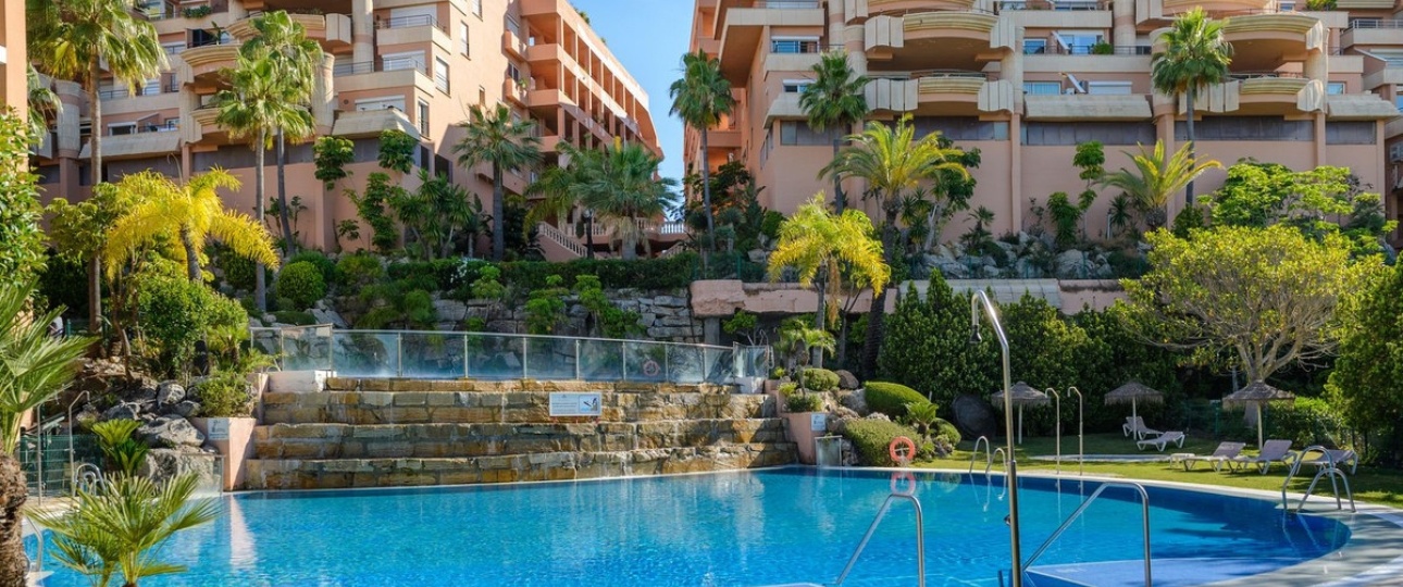 Rynek wtórny - apartment - Marbella - Nueva Andalucía