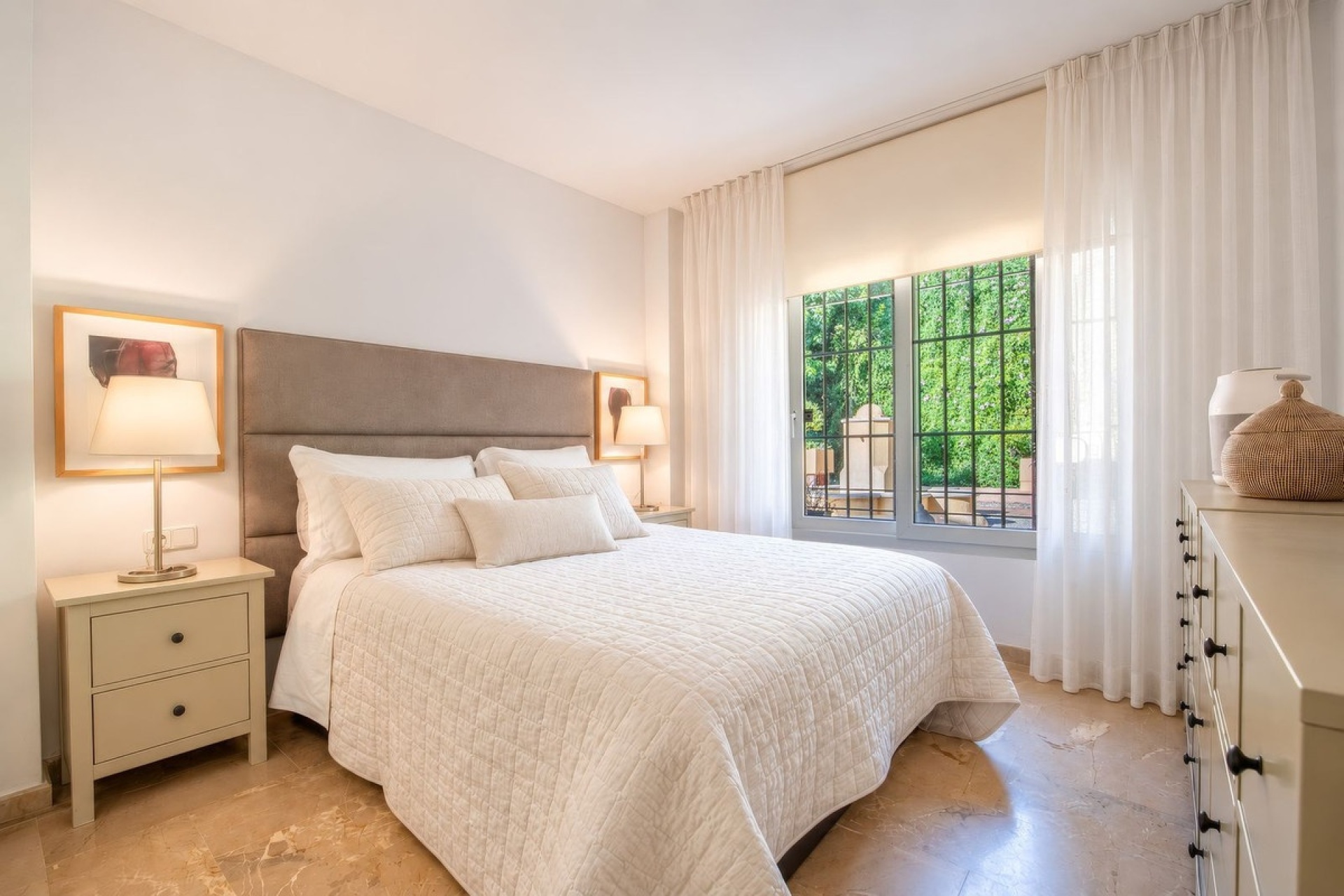 Rynek wtórny - apartment - Marbella - Nueva Andalucía