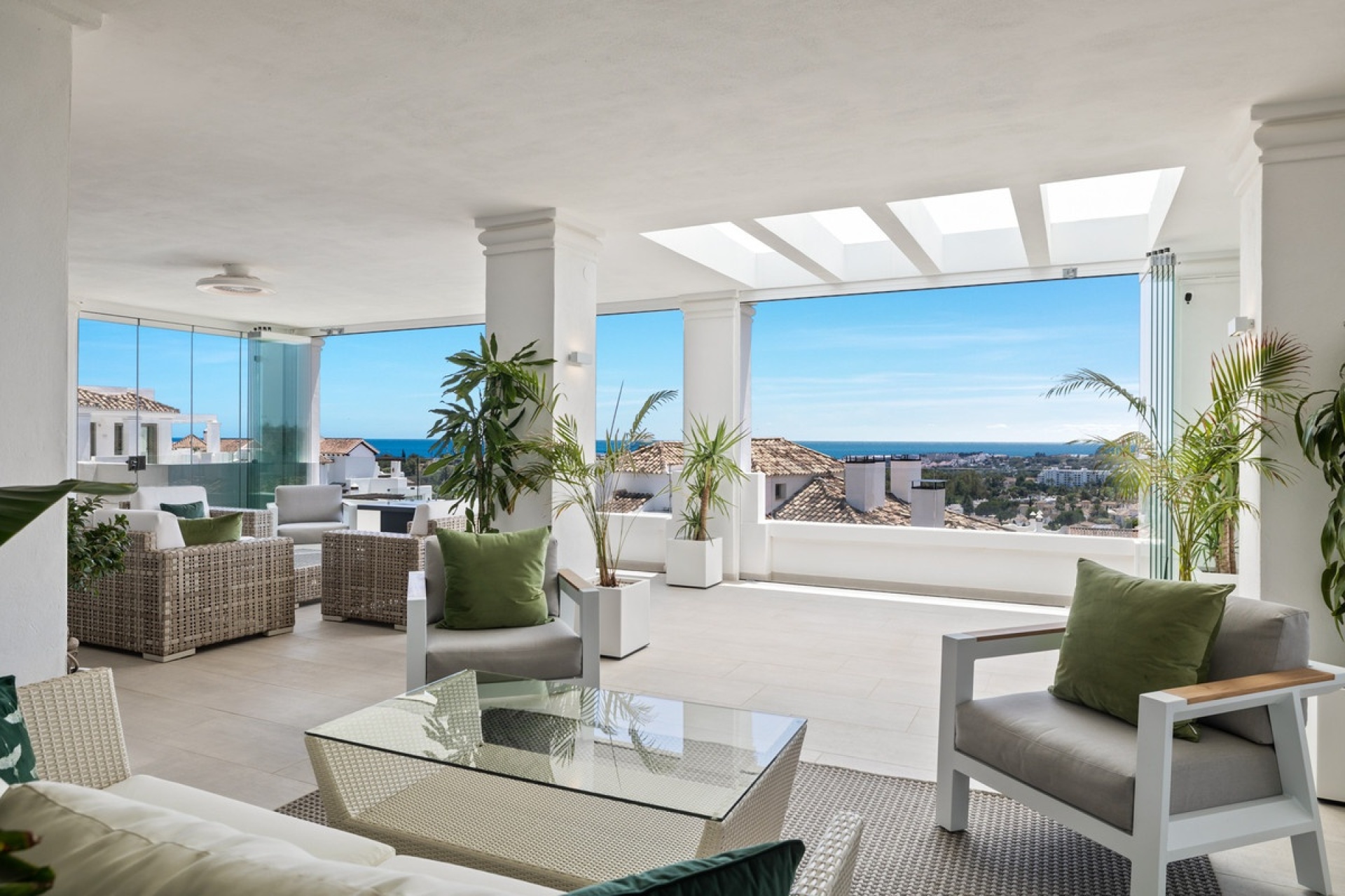 Rynek wtórny - apartment - Marbella - Nueva Andalucía