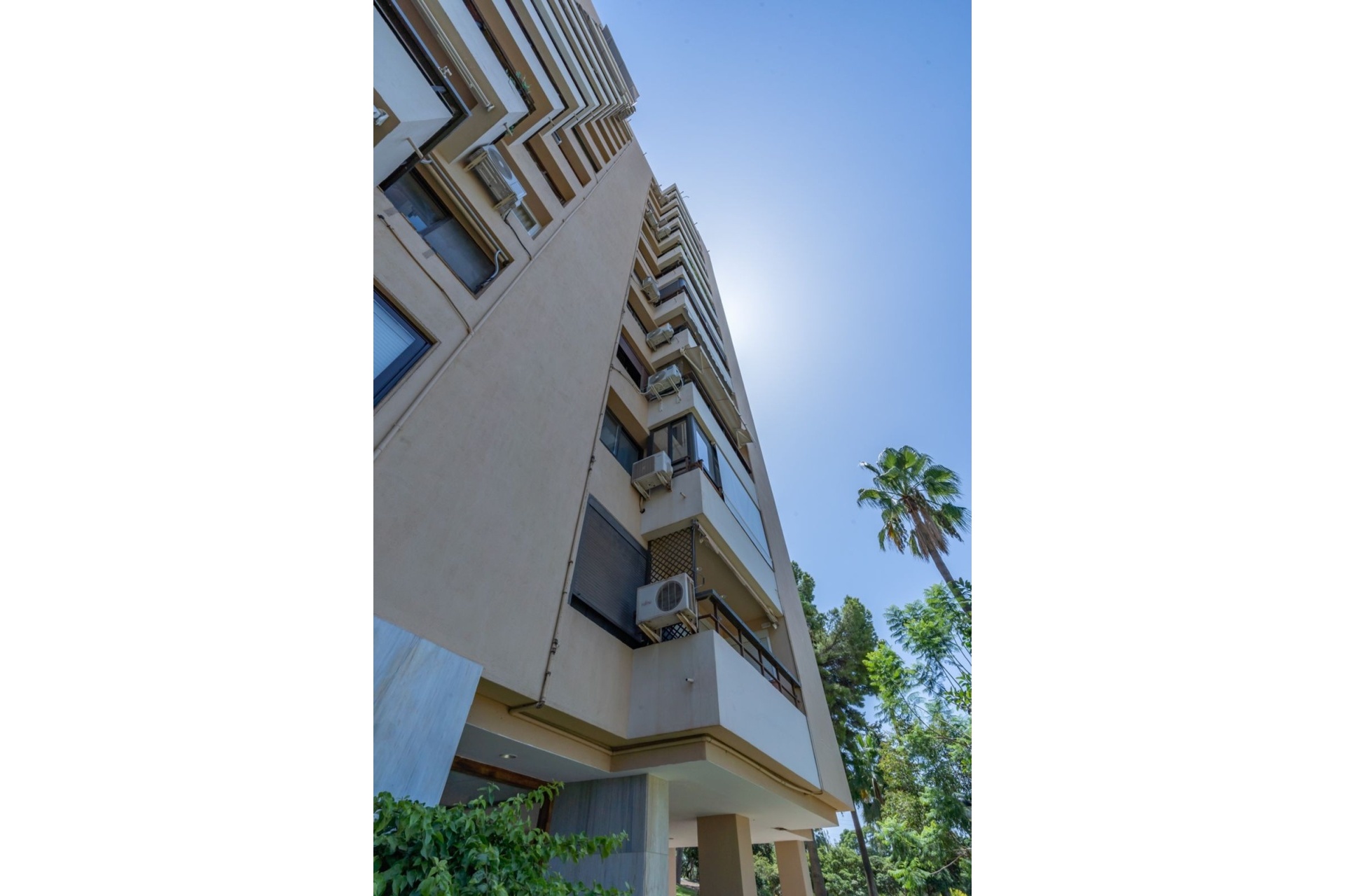 Rynek wtórny - apartment - Marbella - Nueva Andalucía