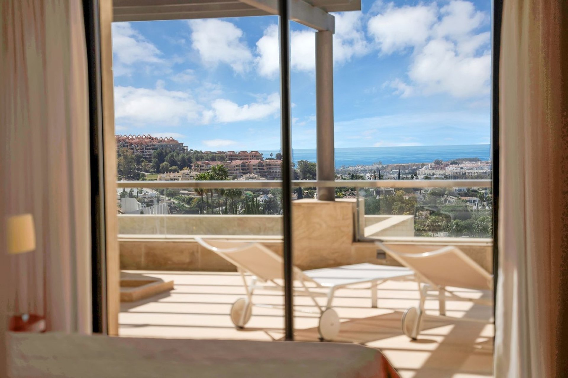 Rynek wtórny - apartment - Marbella - Nueva Andalucía
