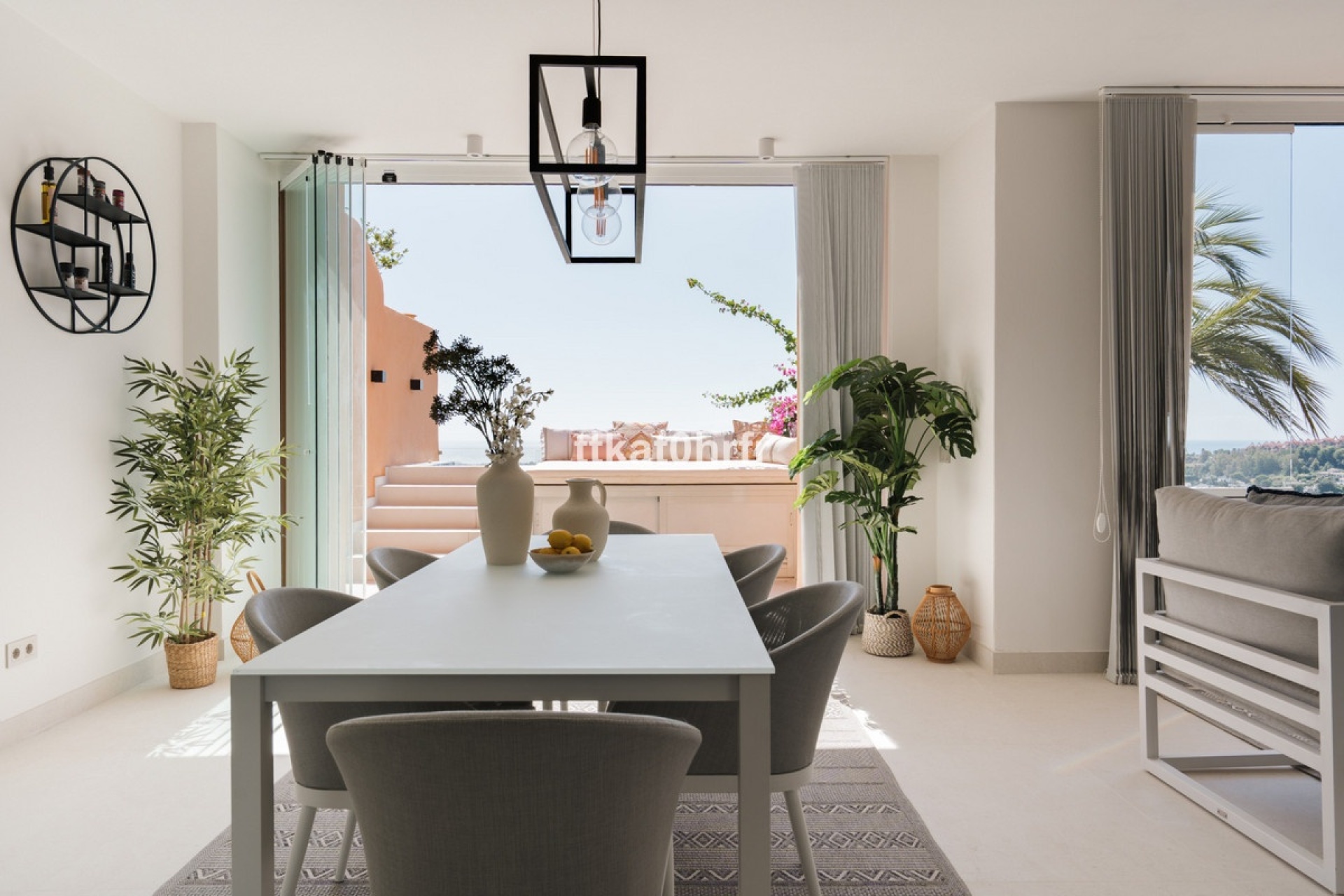 Rynek wtórny - apartment - Marbella - Nueva Andalucía