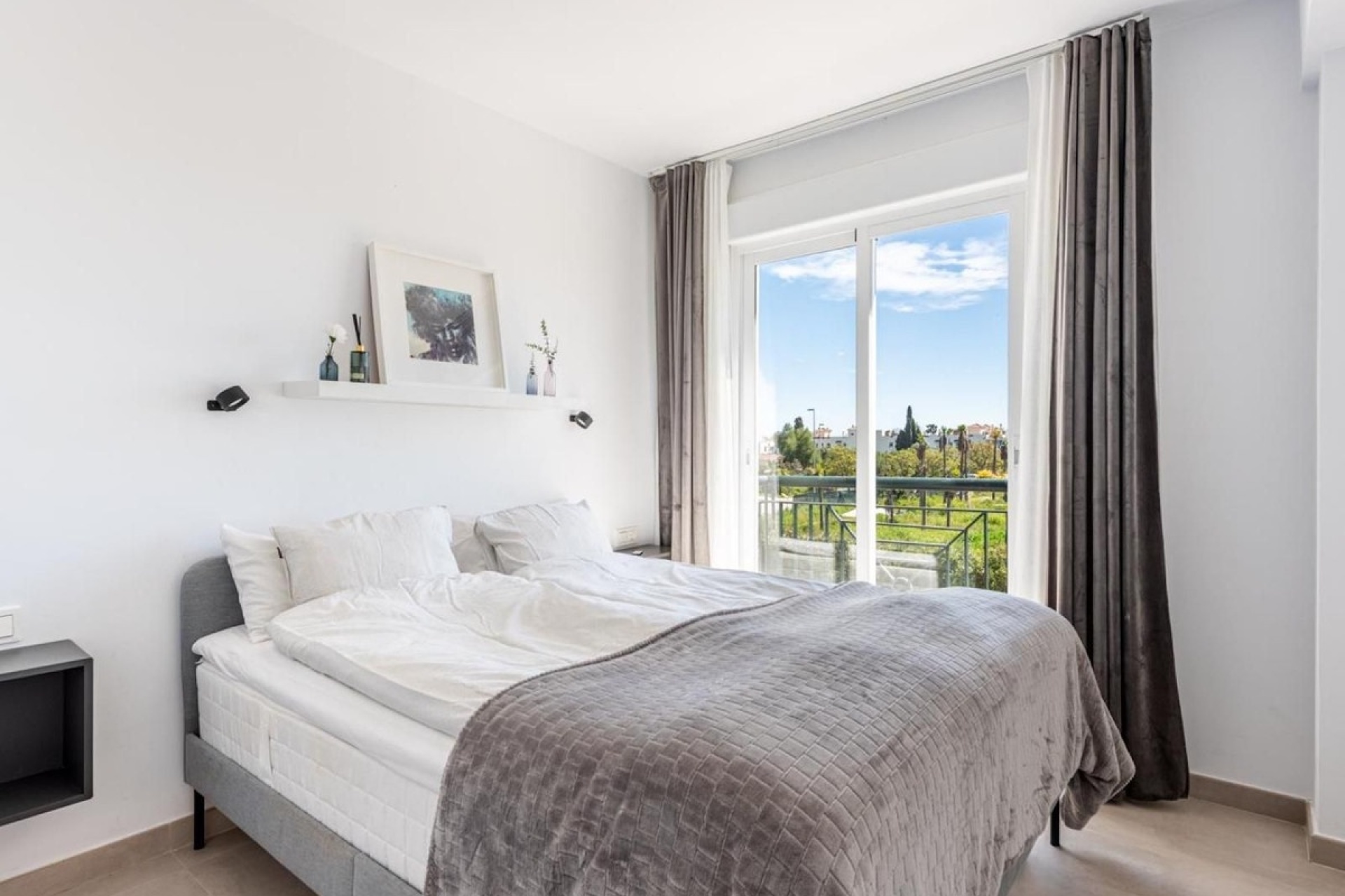 Rynek wtórny - apartment - Marbella - Nueva Andalucía