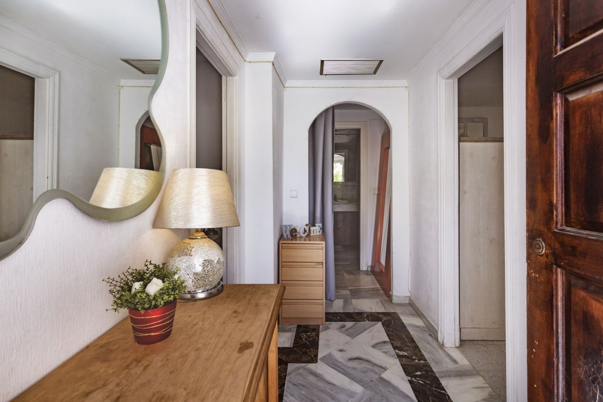 Rynek wtórny - apartment - Marbella - Nueva Andalucía