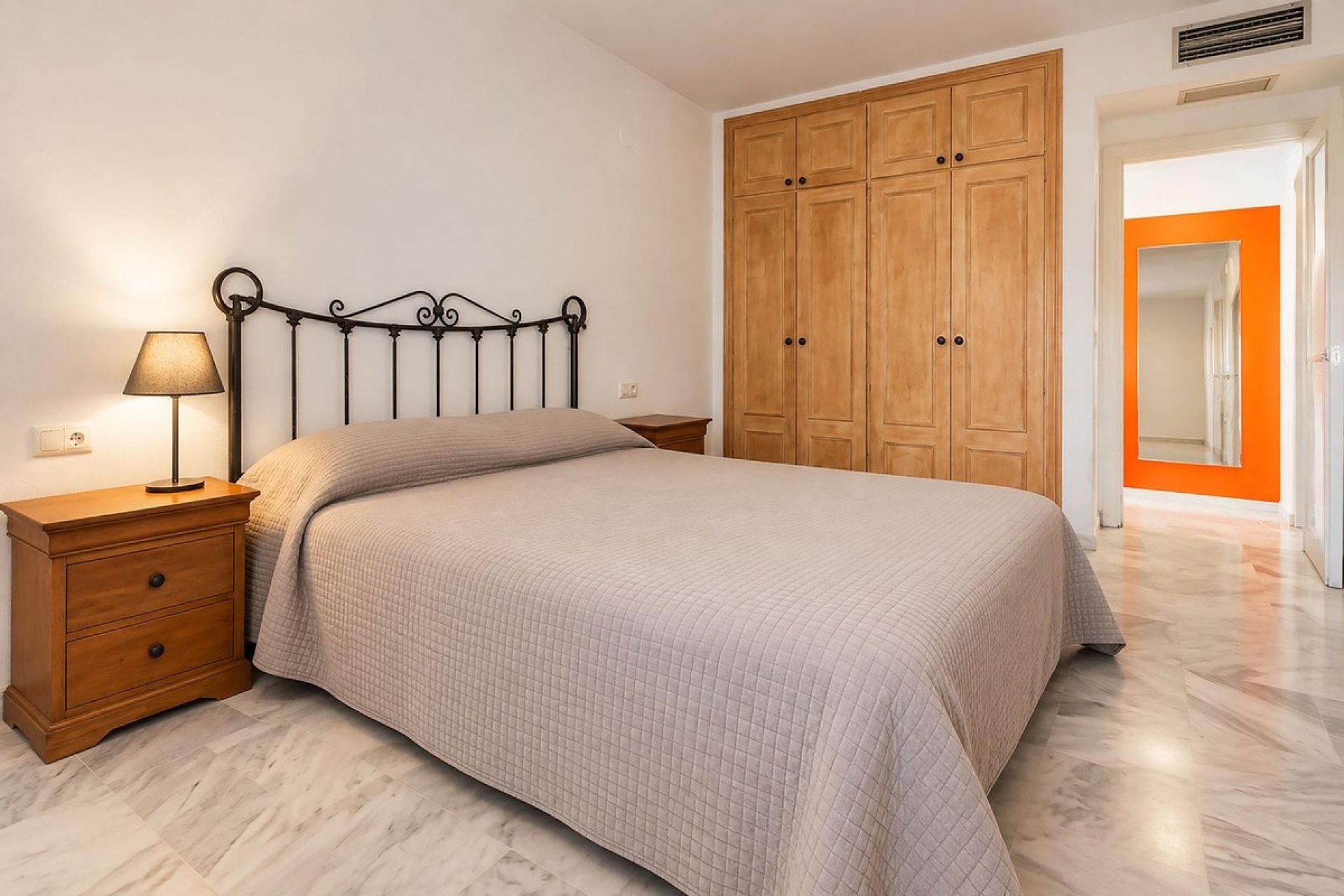 Rynek wtórny - apartment - Marbella - Nueva Andalucía