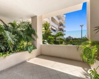 Rynek wtórny - apartment - Marbella - Nueva Andalucía