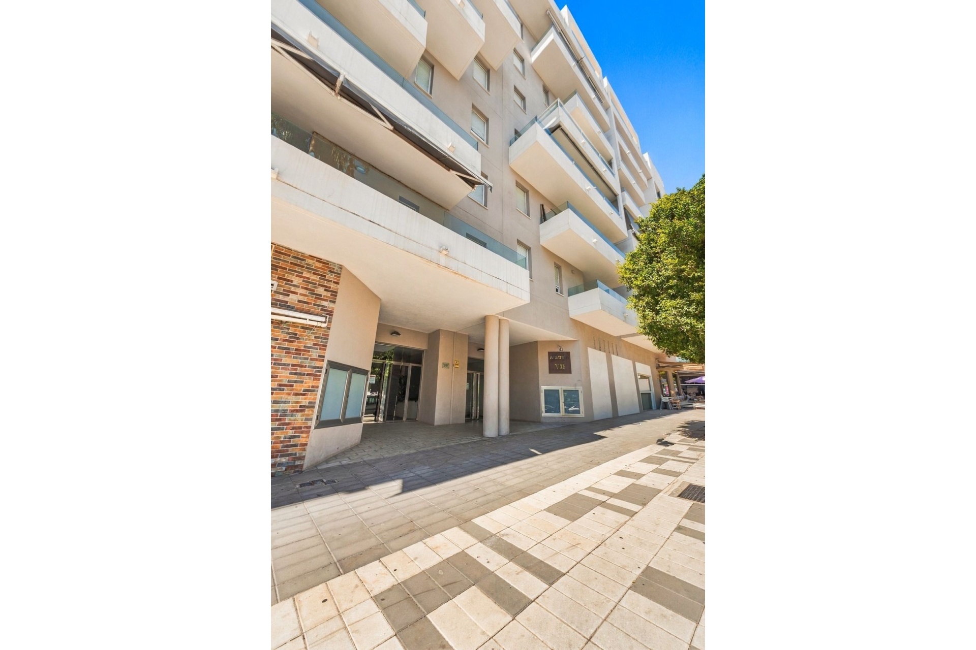 Rynek wtórny - apartment - Marbella - Nueva Andalucía