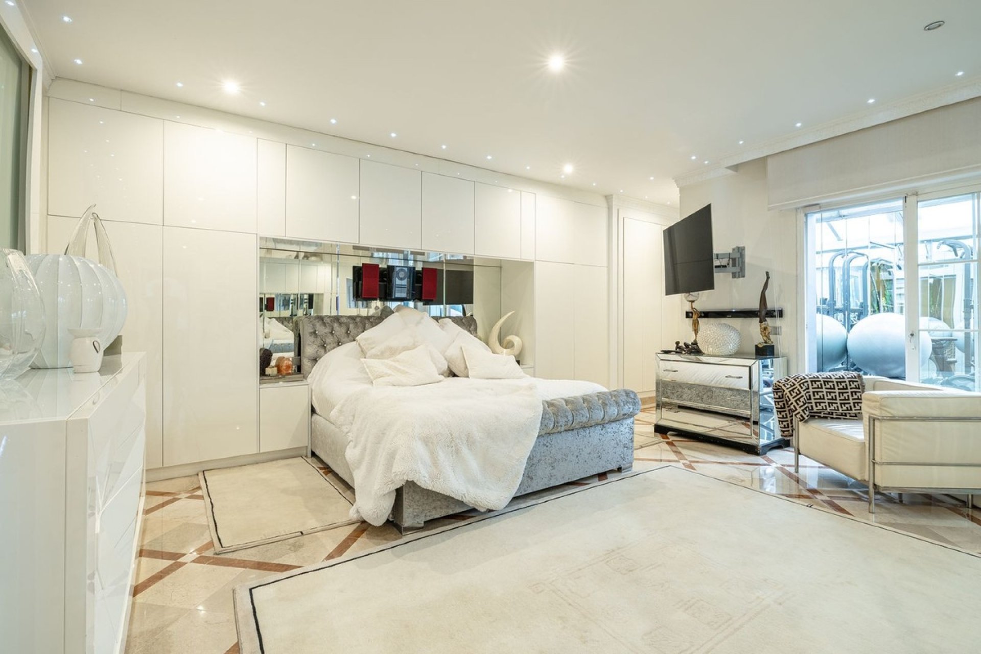 Rynek wtórny - apartment - Marbella - Nueva Andalucía