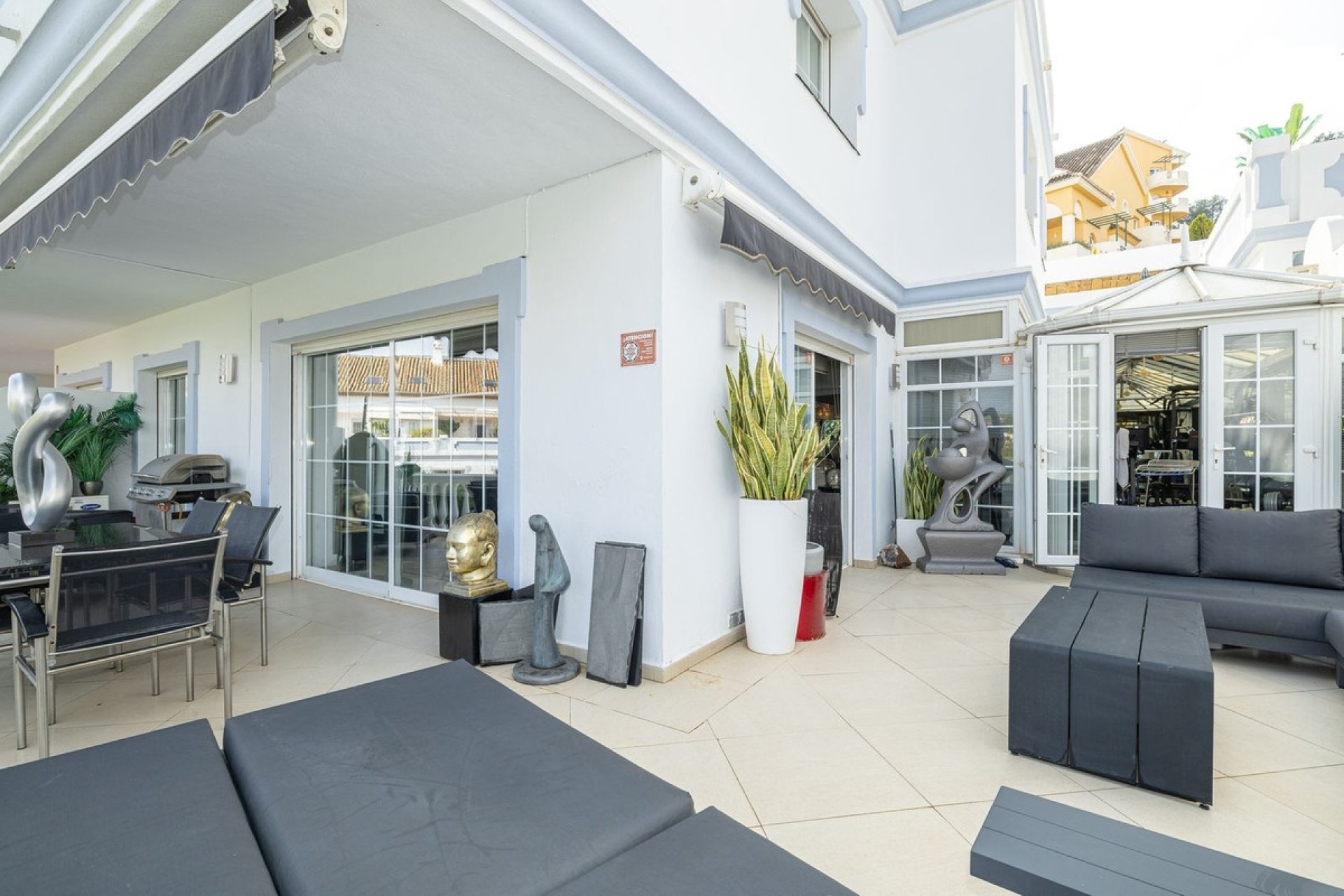 Rynek wtórny - apartment - Marbella - Nueva Andalucía