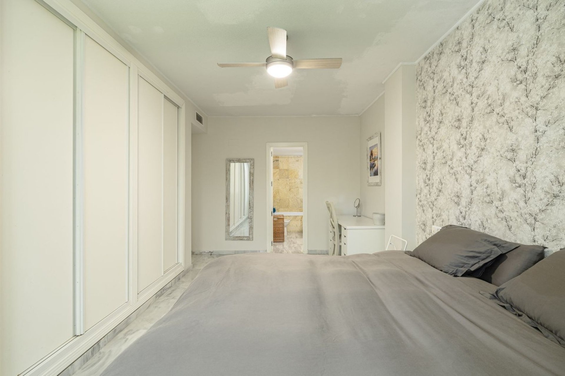 Rynek wtórny - apartment - Marbella - Nueva Andalucía