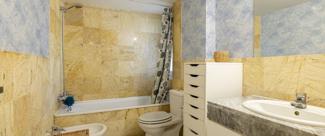 Rynek wtórny - apartment - Marbella - Nueva Andalucía