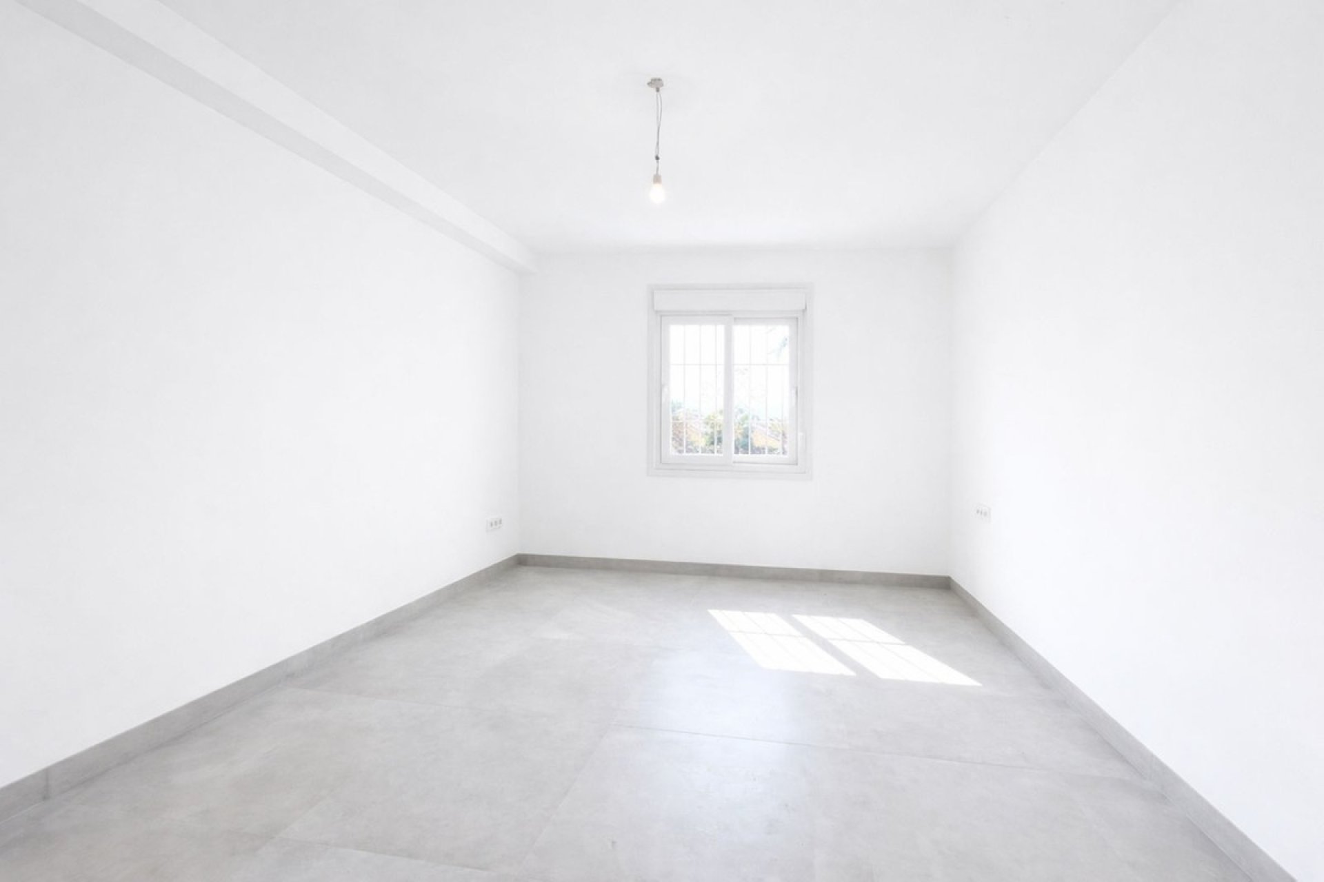 Rynek wtórny - apartment - Marbella - Nueva Andalucía