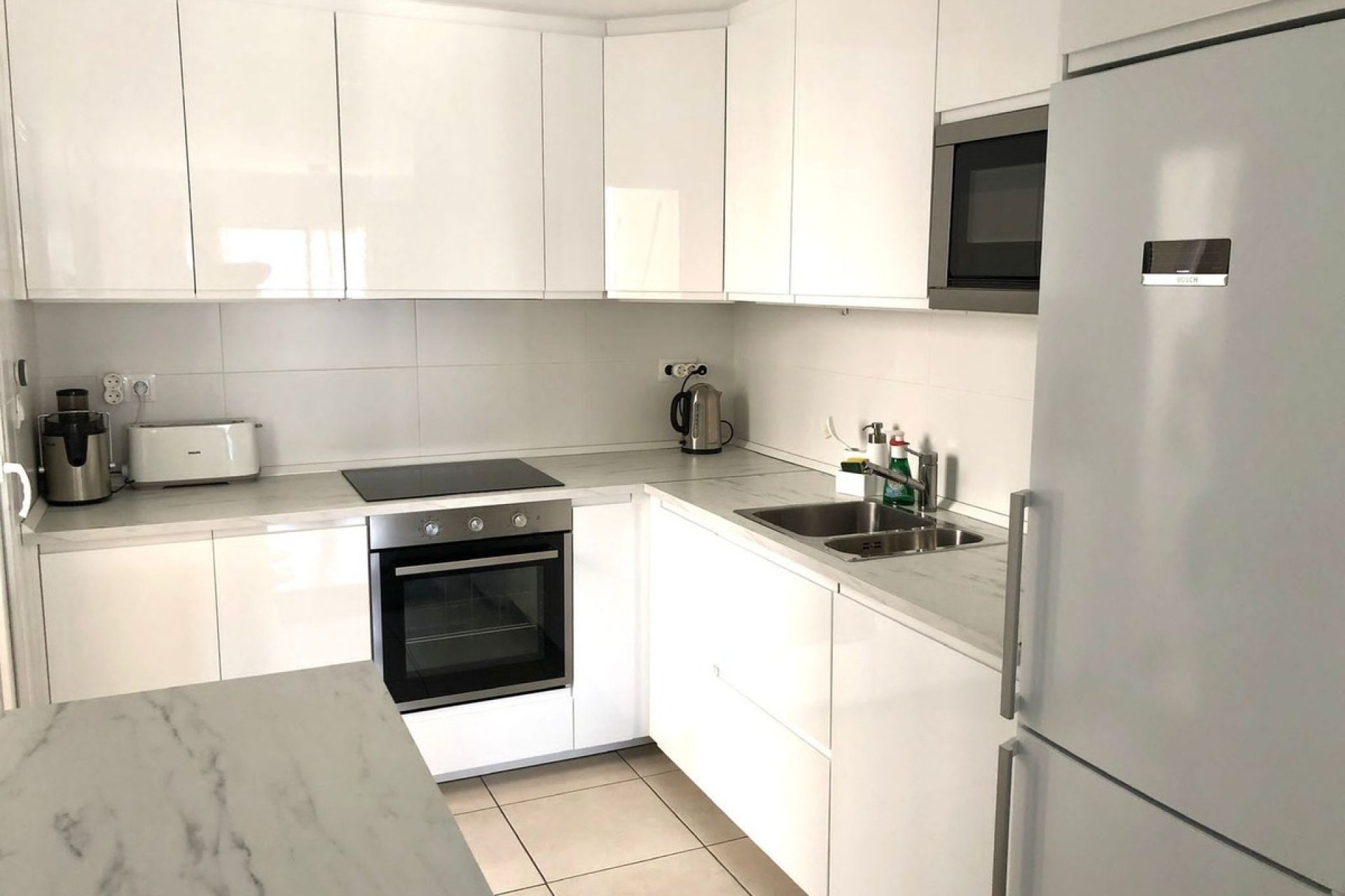 Rynek wtórny - apartment - Marbella - Nueva Andalucía