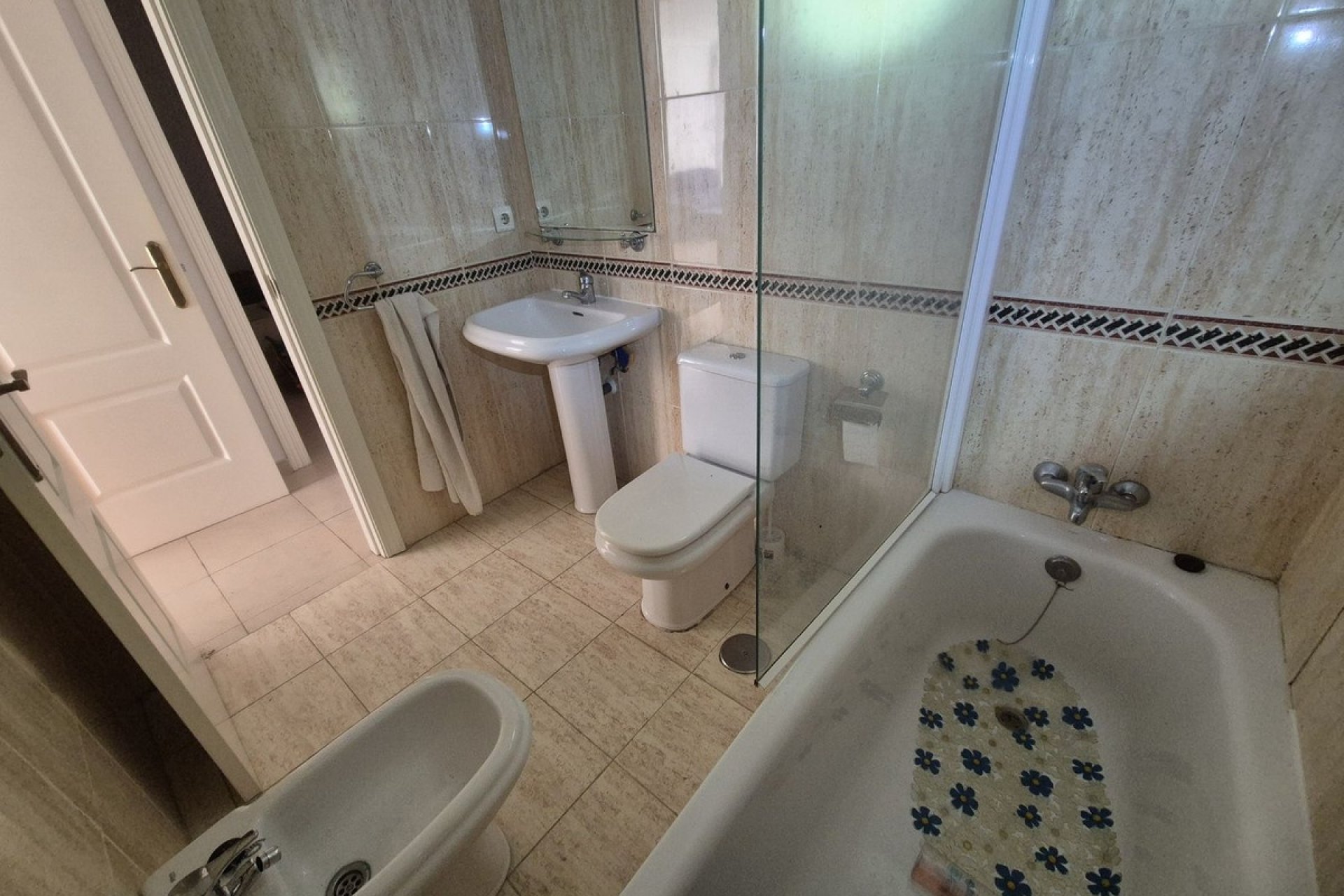 Rynek wtórny - apartment - Marbella - Nueva Andalucía