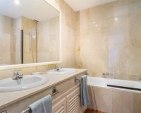 Rynek wtórny - apartment - Marbella - Nueva Andalucía