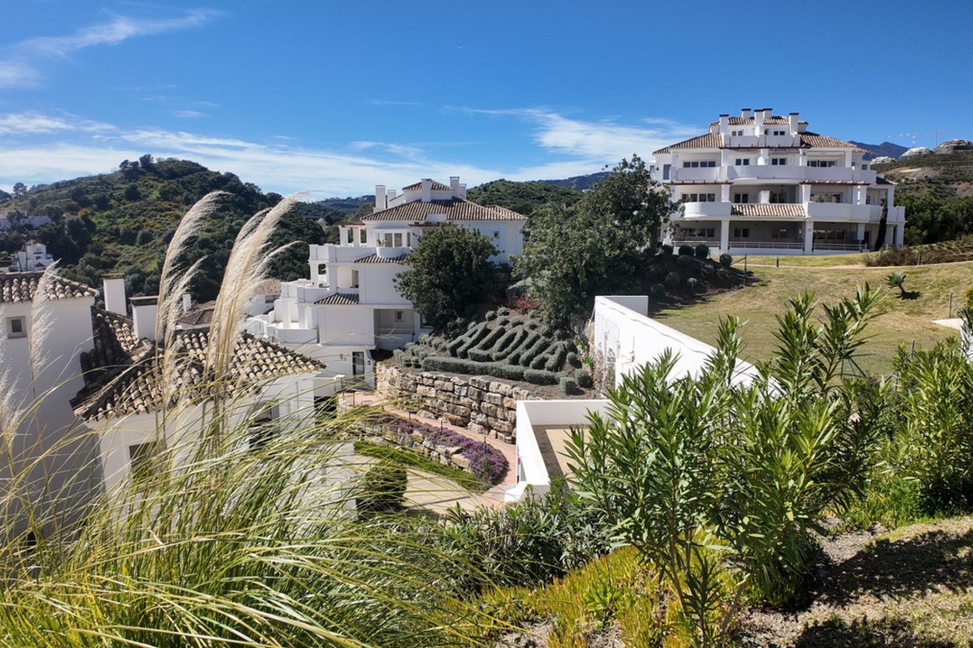 Rynek wtórny - apartment - Marbella - Nueva Andalucía