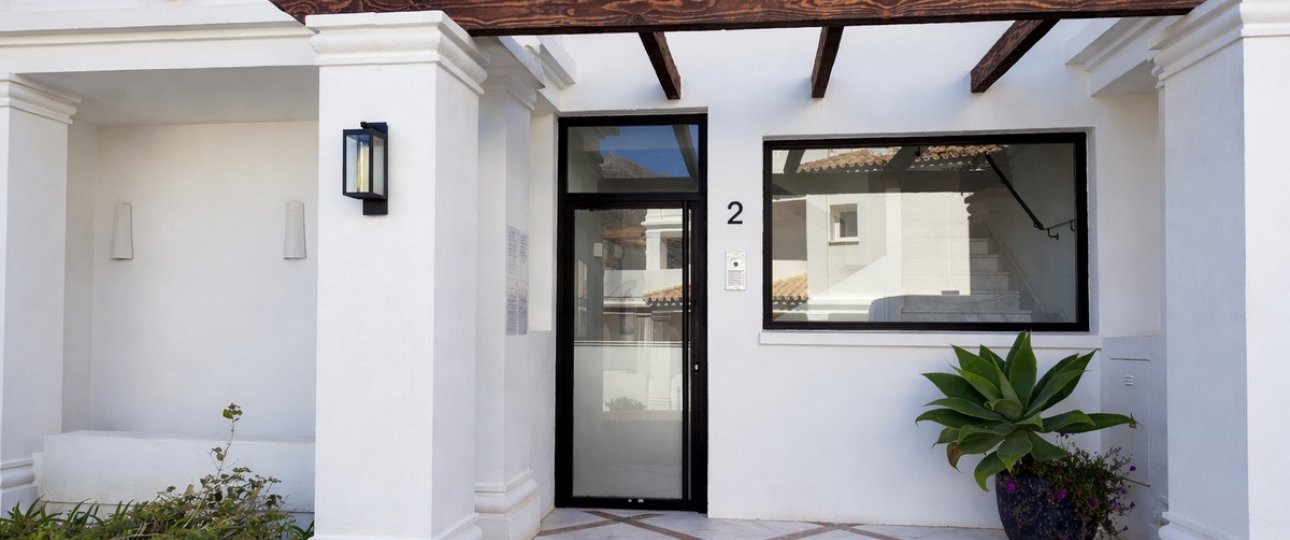 Rynek wtórny - apartment - Marbella - Nueva Andalucía