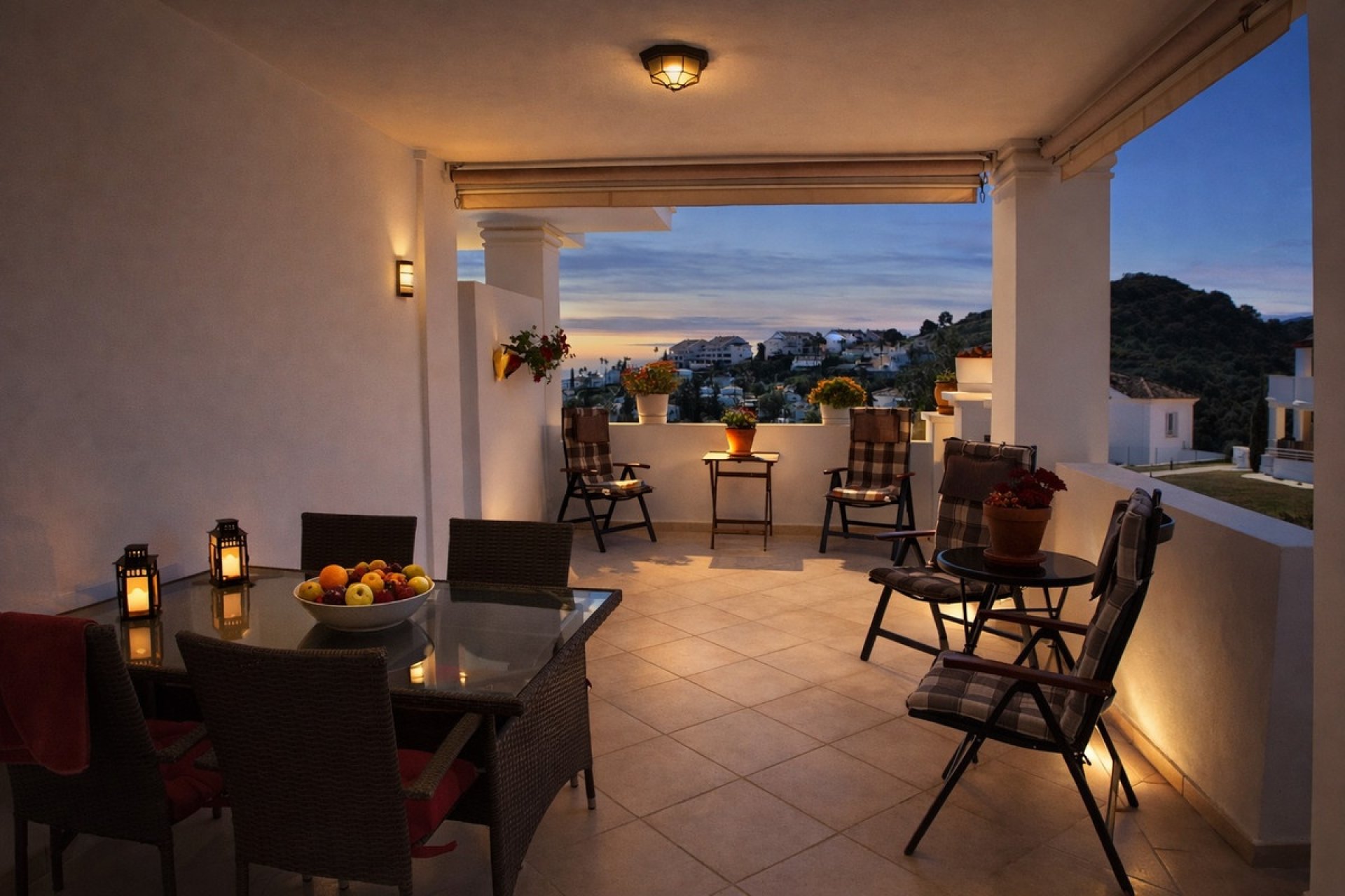 Rynek wtórny - apartment - Marbella - Nueva Andalucía