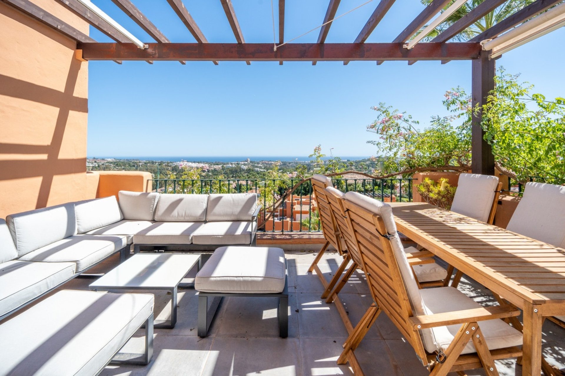 Rynek wtórny - apartment - Marbella - Nueva Andalucía