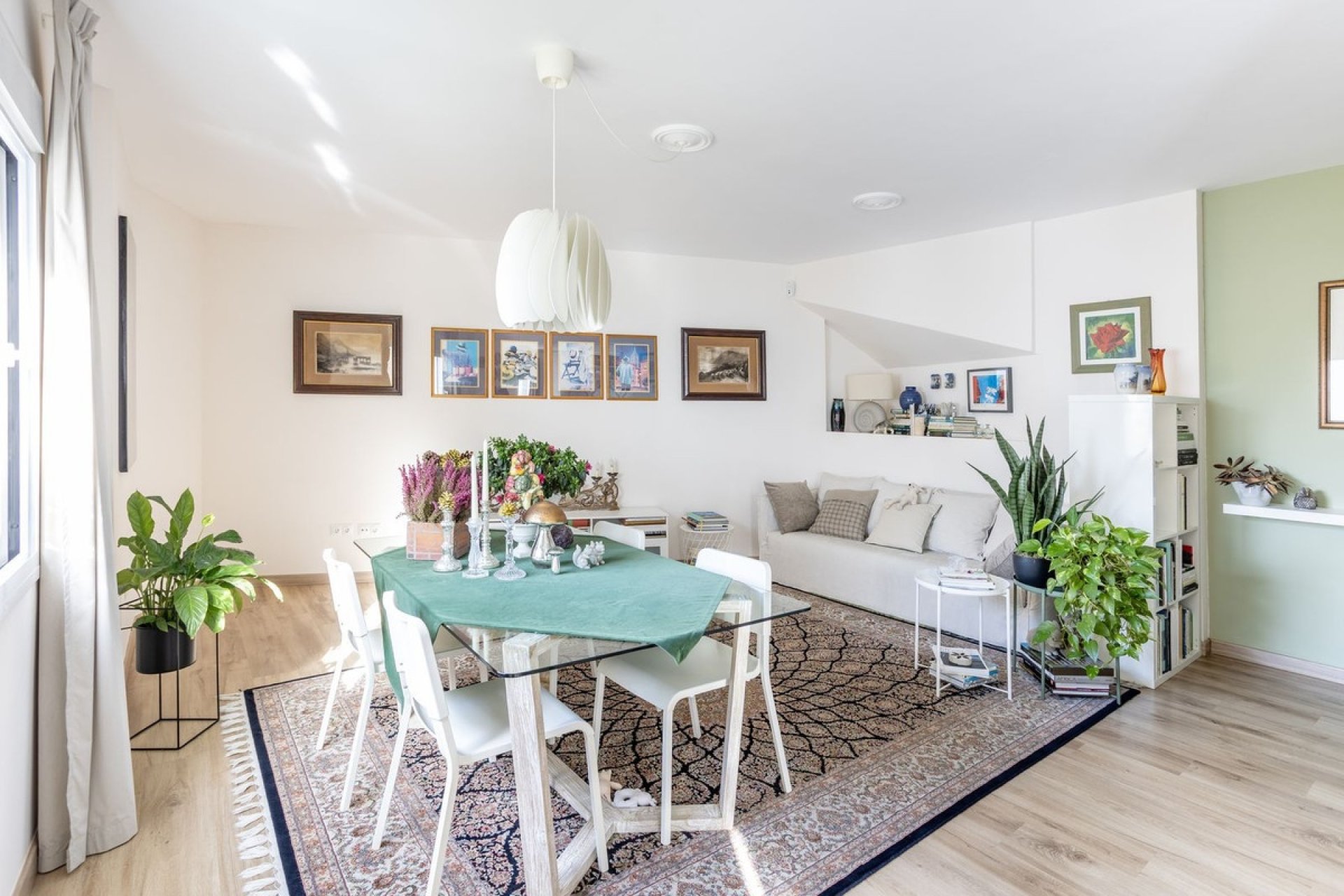 Rynek wtórny - apartment - Marbella - Nueva Andalucía