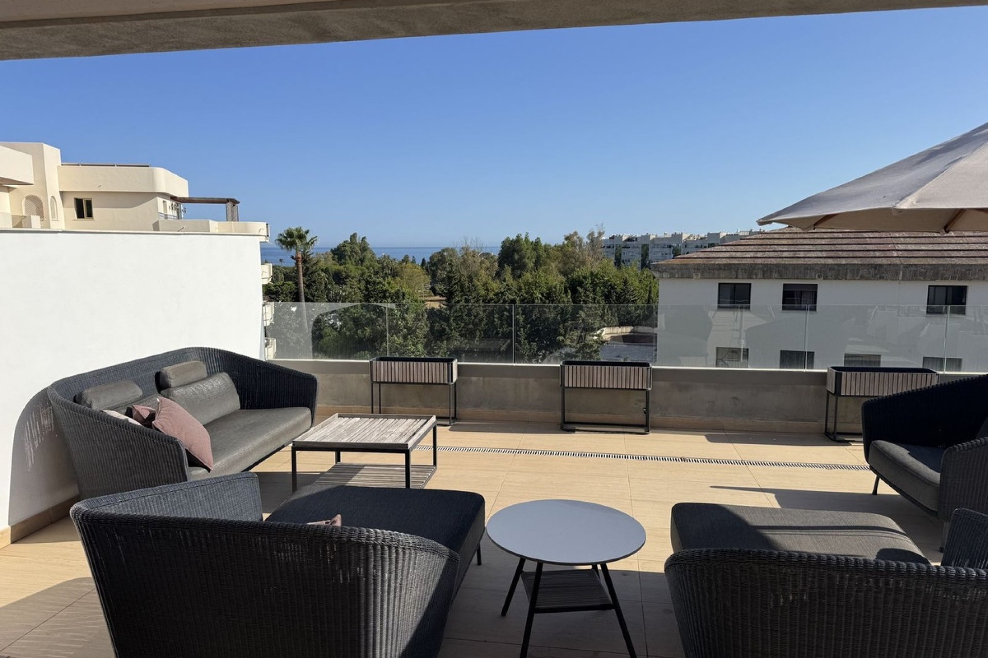 Rynek wtórny - apartment - Marbella - Nueva Andalucía