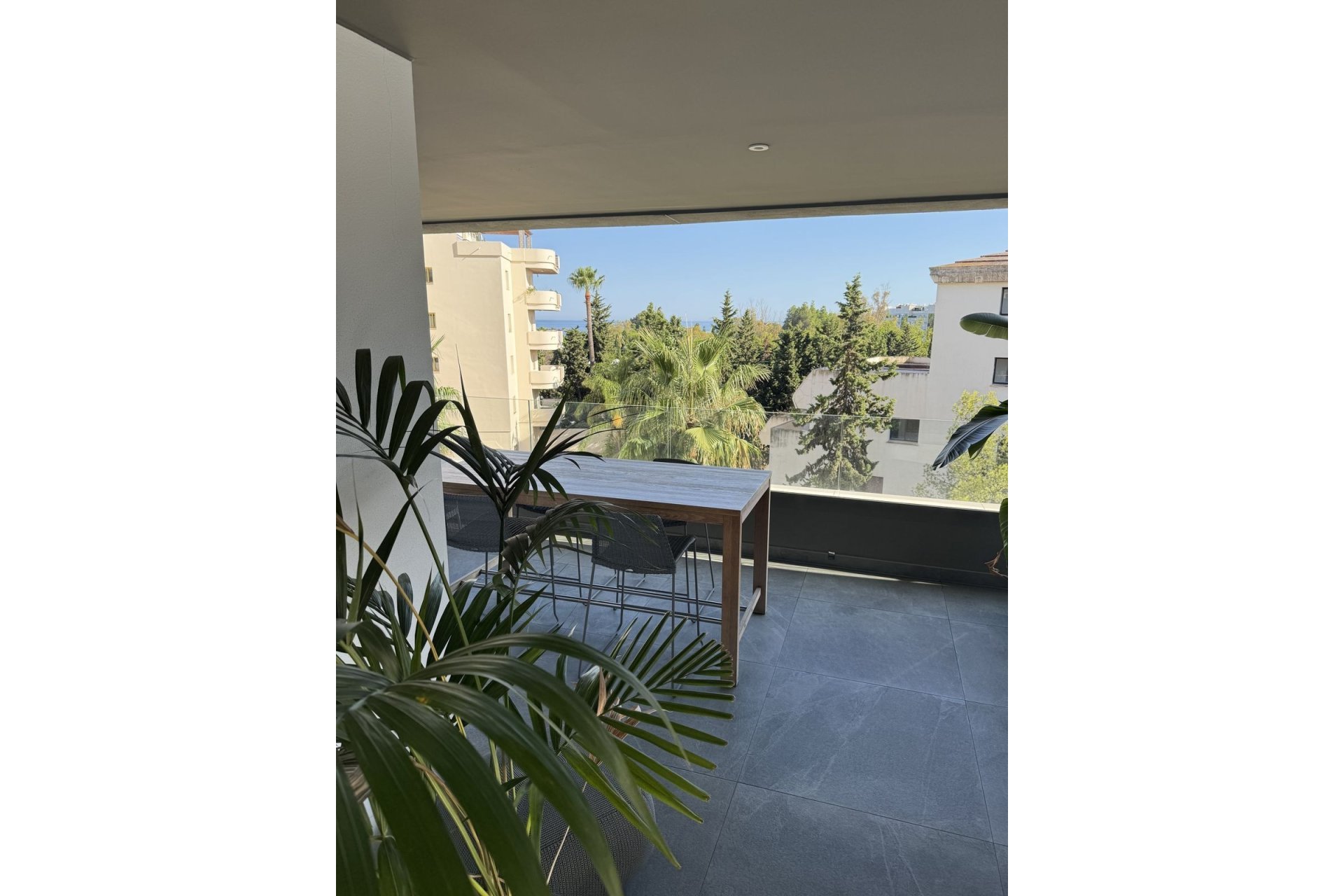 Rynek wtórny - apartment - Marbella - Nueva Andalucía