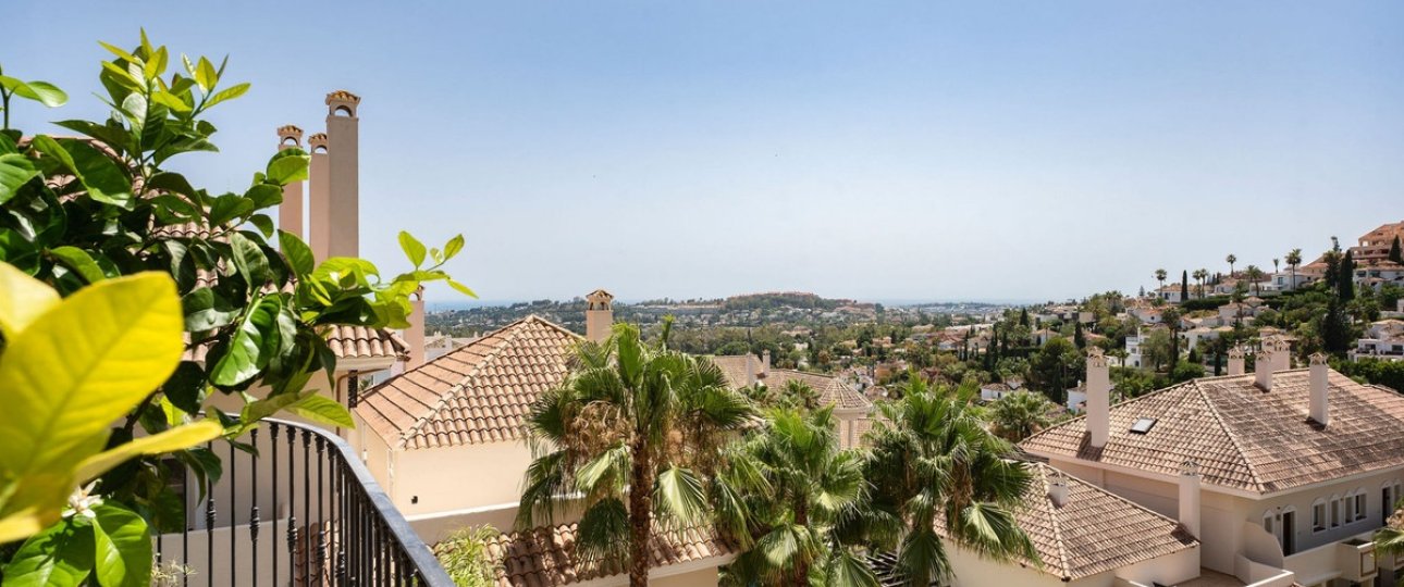 Rynek wtórny - apartment - Marbella - Nueva Andalucía