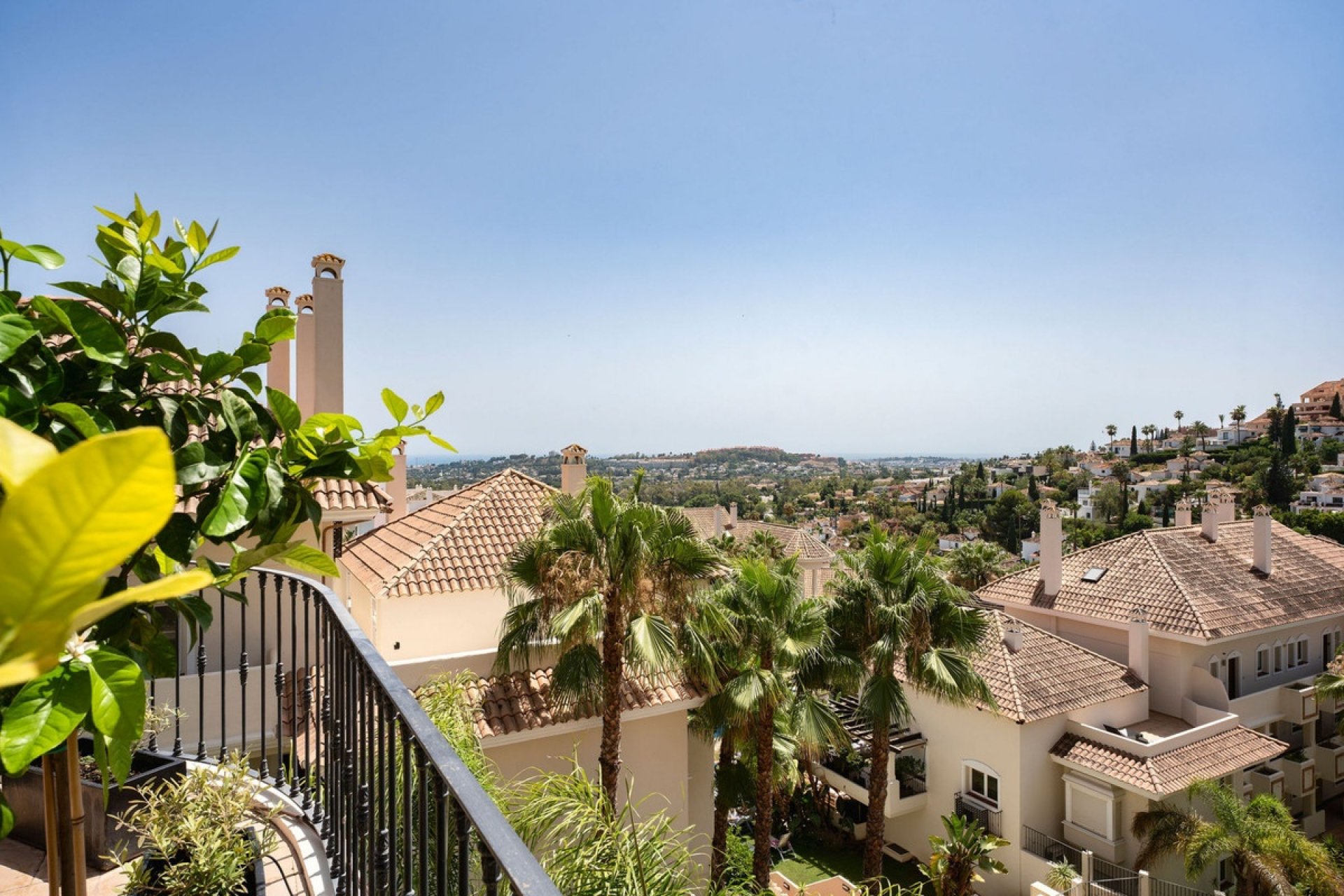 Rynek wtórny - apartment - Marbella - Nueva Andalucía