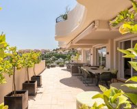 Rynek wtórny - apartment - Marbella - Nueva Andalucía