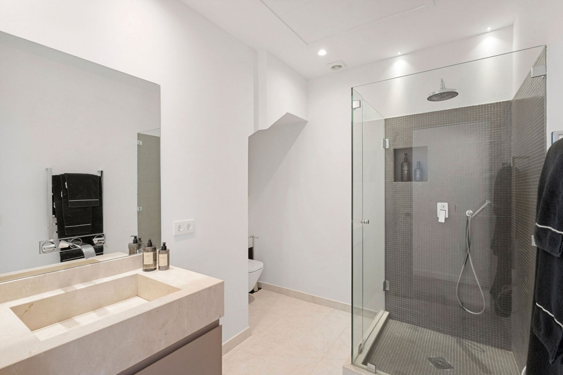 Rynek wtórny - apartment - Marbella - Nueva Andalucía