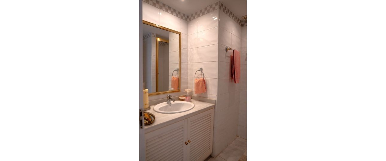 Rynek wtórny - apartment - Marbella - Puerto Banús