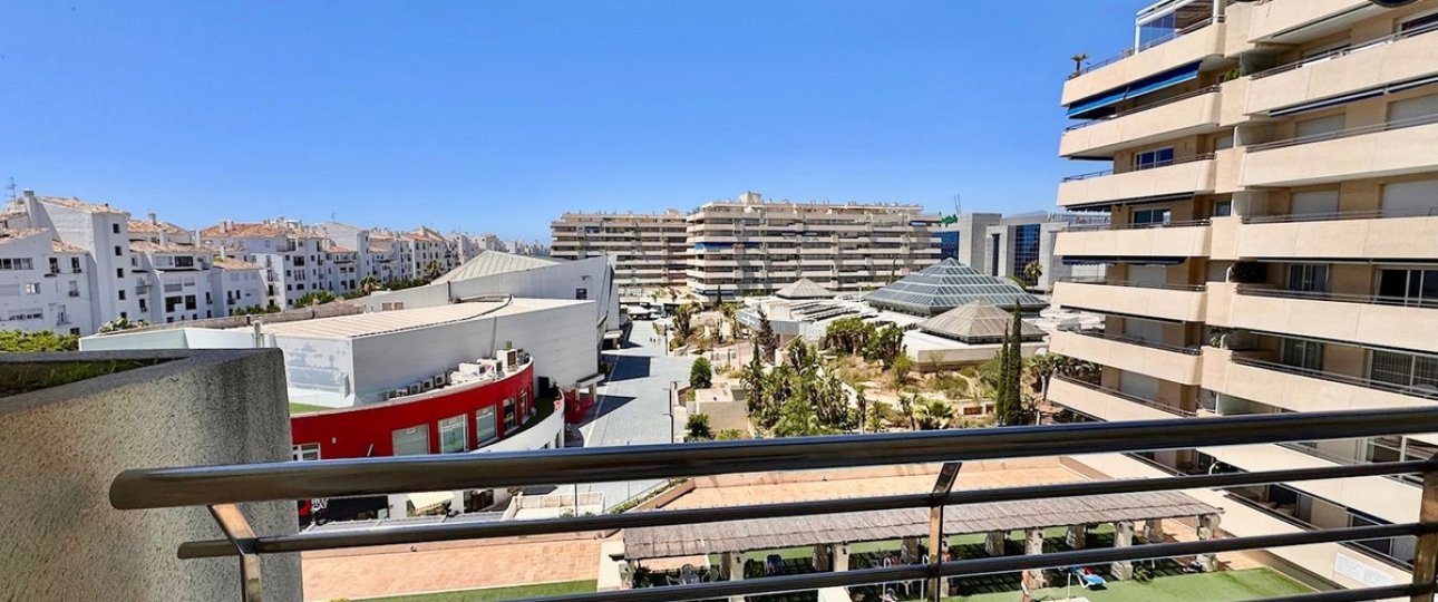 Rynek wtórny - apartment - Marbella - Puerto Banús