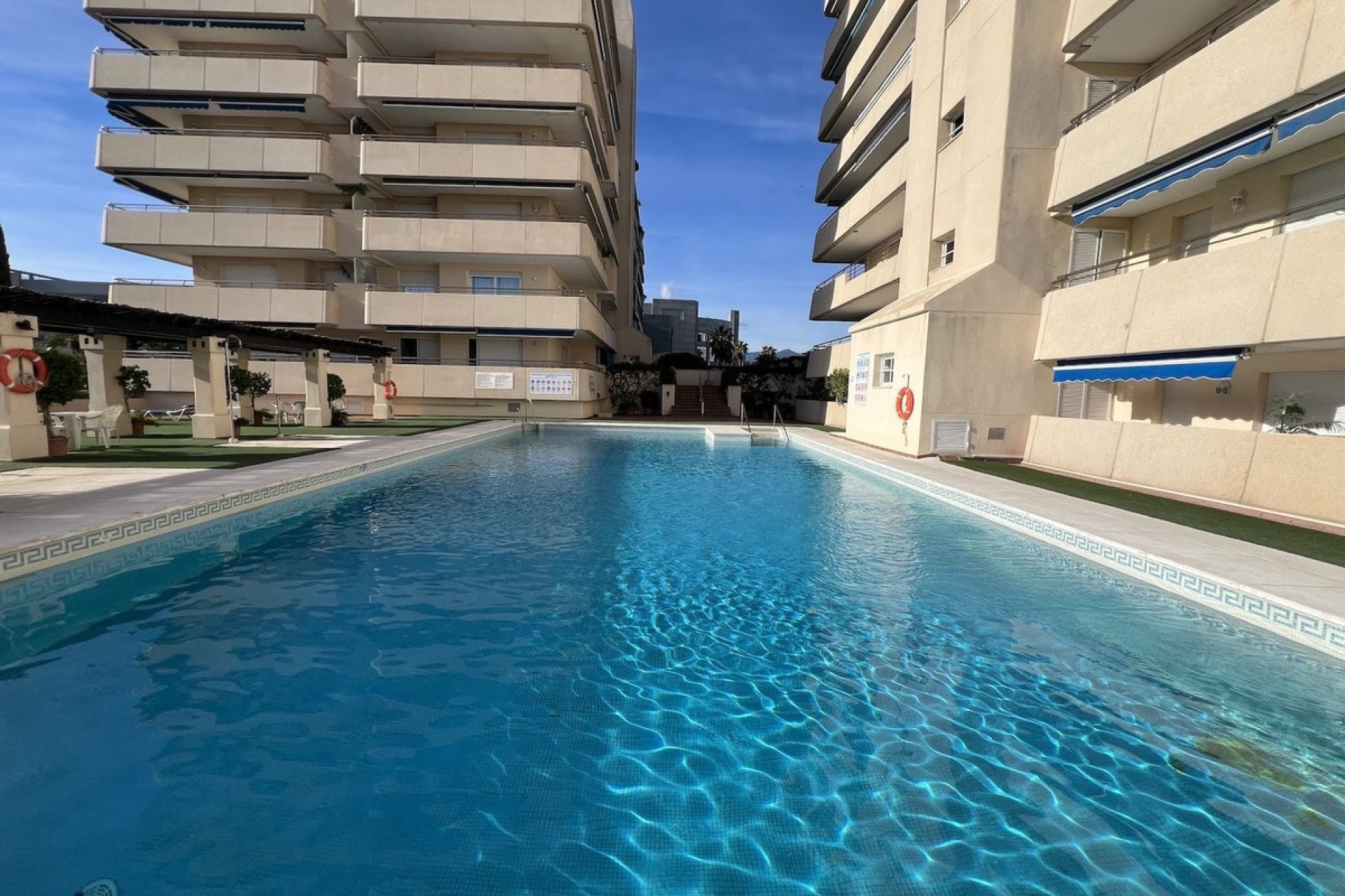 Rynek wtórny - apartment - Marbella - Puerto Banús