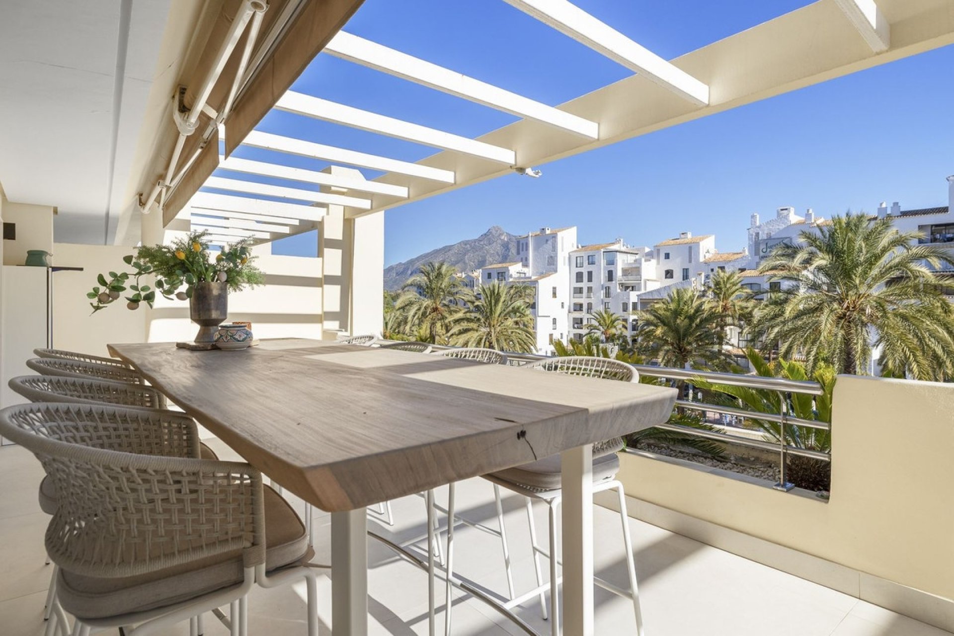 Rynek wtórny - apartment - Marbella - Puerto Banús