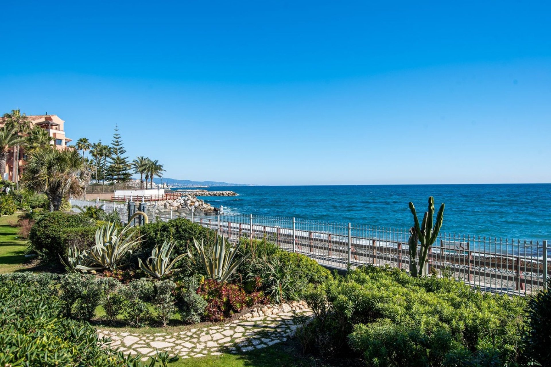 Rynek wtórny - apartment - Marbella - Puerto Banús