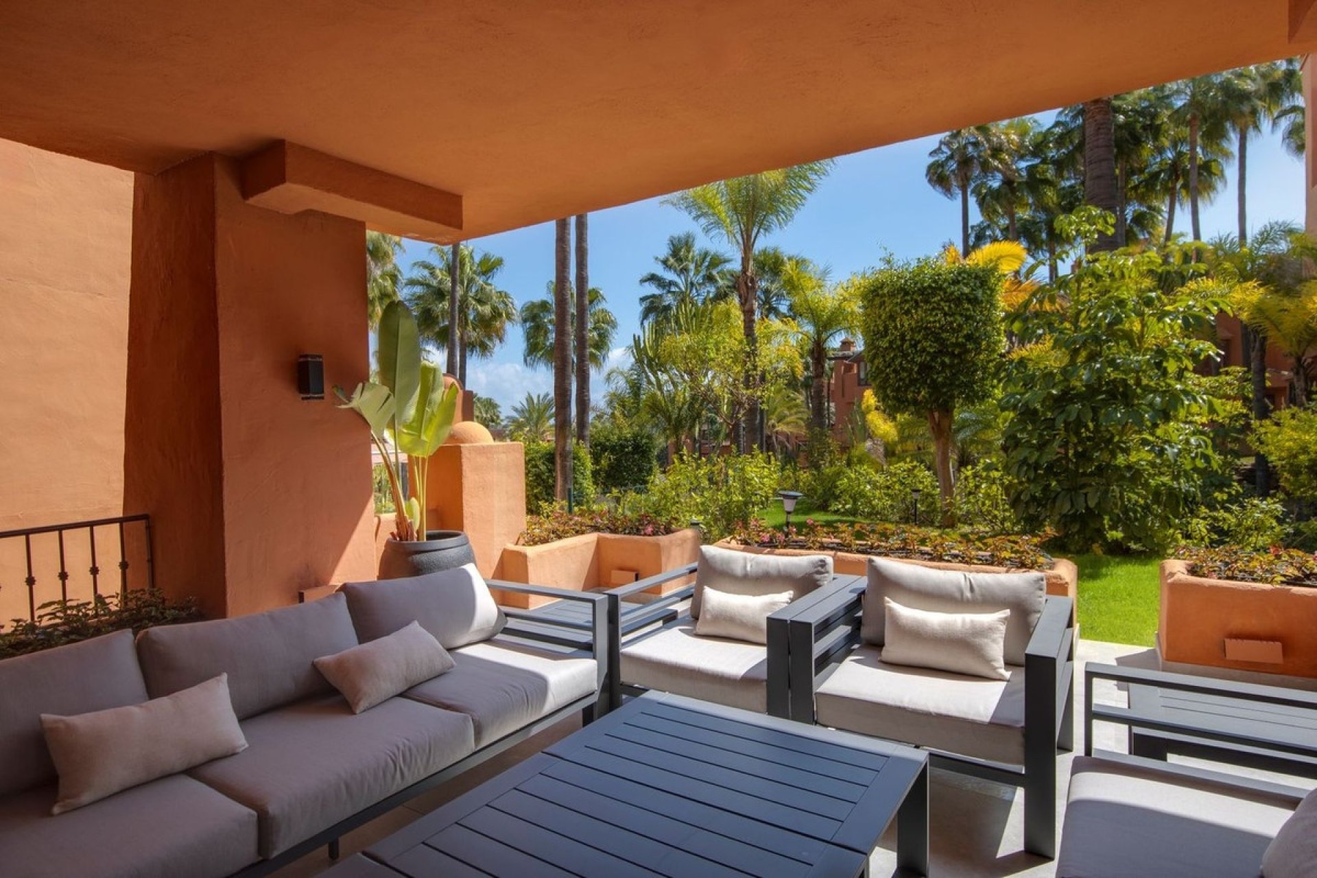Rynek wtórny - apartment - Marbella - Puerto Banús