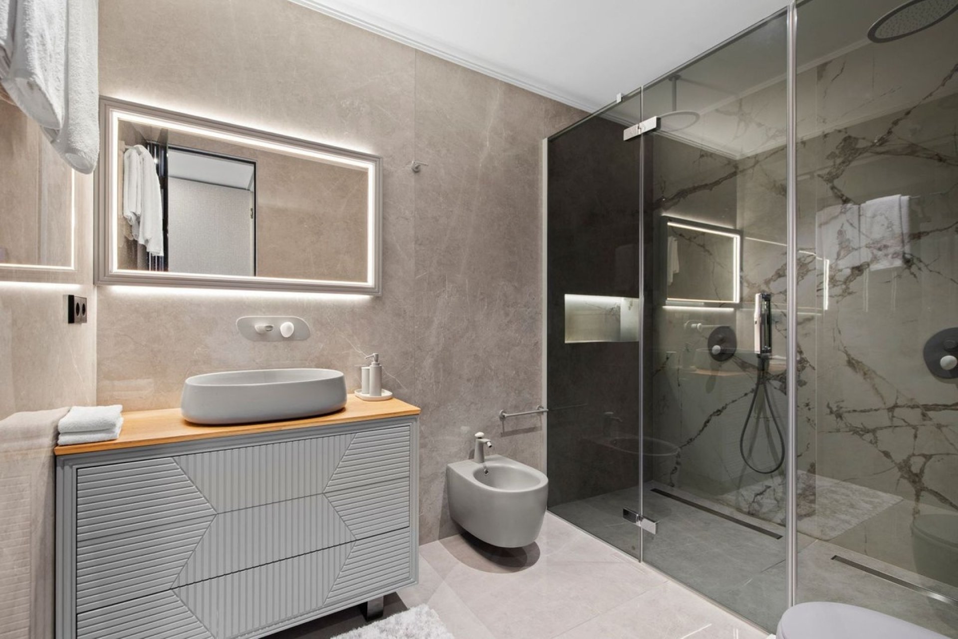 Rynek wtórny - apartment - Marbella - Puerto Banús