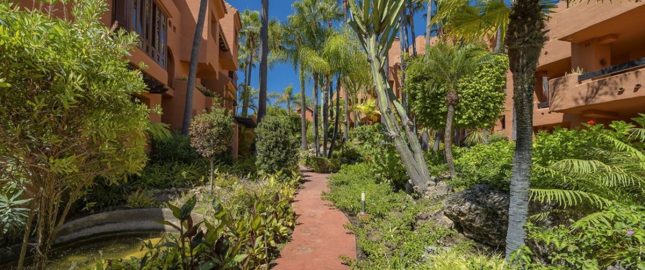 Rynek wtórny - apartment - Marbella - Puerto Banús