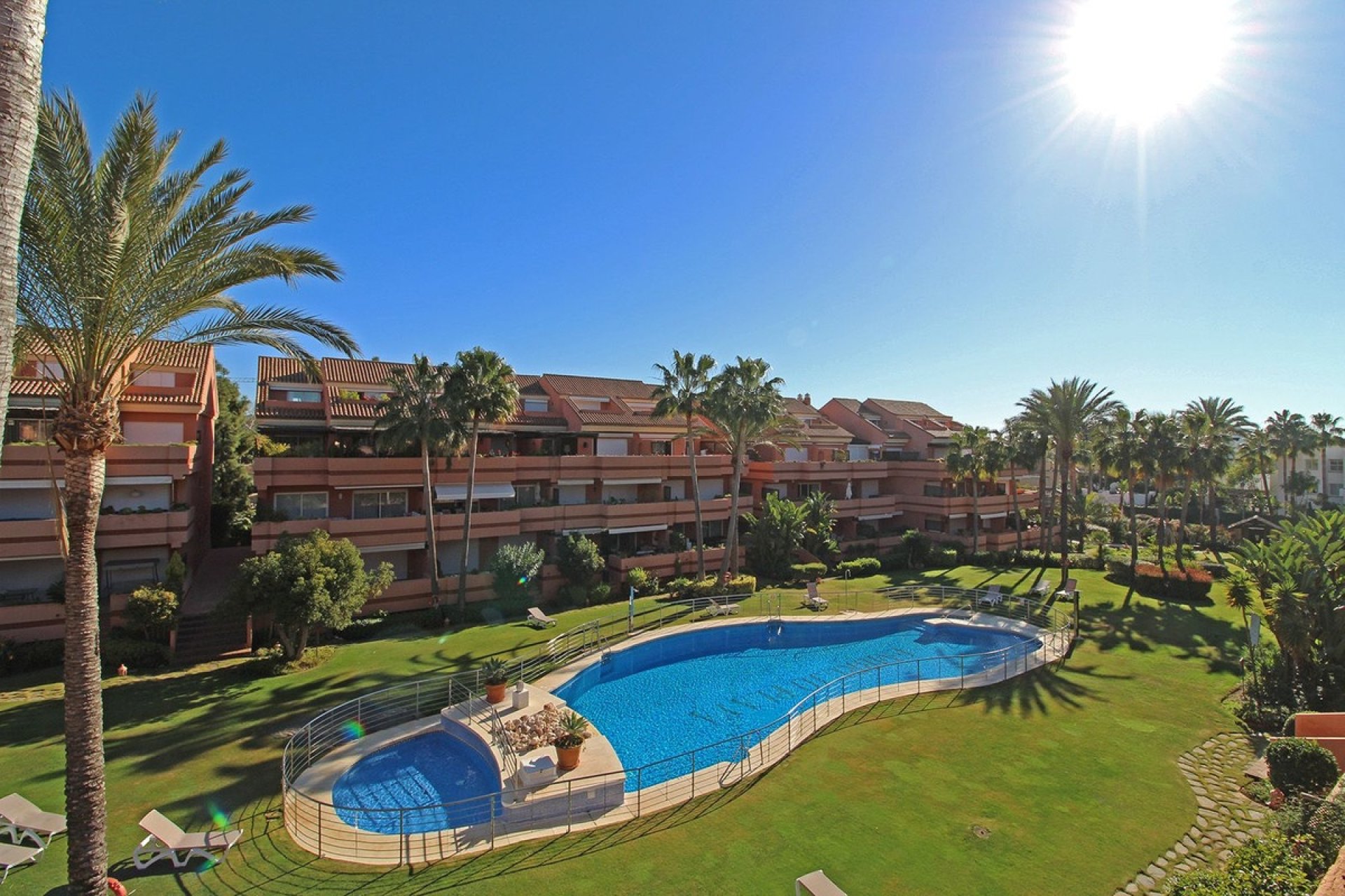 Rynek wtórny - apartment - Marbella - Puerto Banús