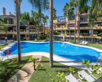 Rynek wtórny - apartment - Marbella - Puerto Banús