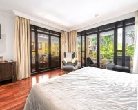Rynek wtórny - apartment - Marbella - Puerto Banús