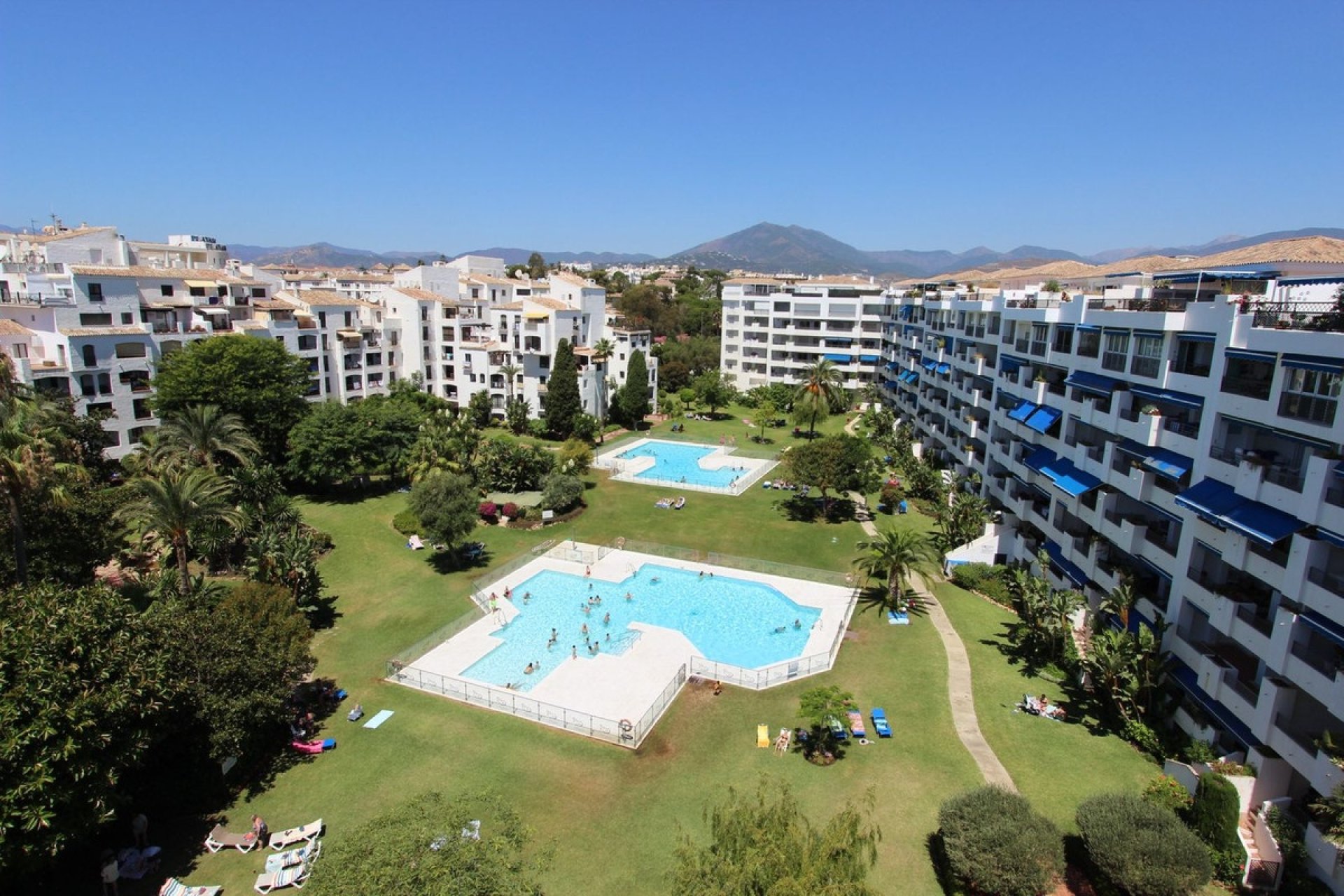 Rynek wtórny - apartment - Marbella - Puerto Banús