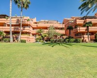 Rynek wtórny - apartment - Marbella - Puerto Banús