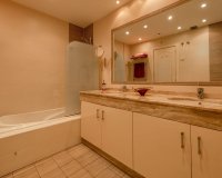 Rynek wtórny - apartment - Marbella - Puerto Banús