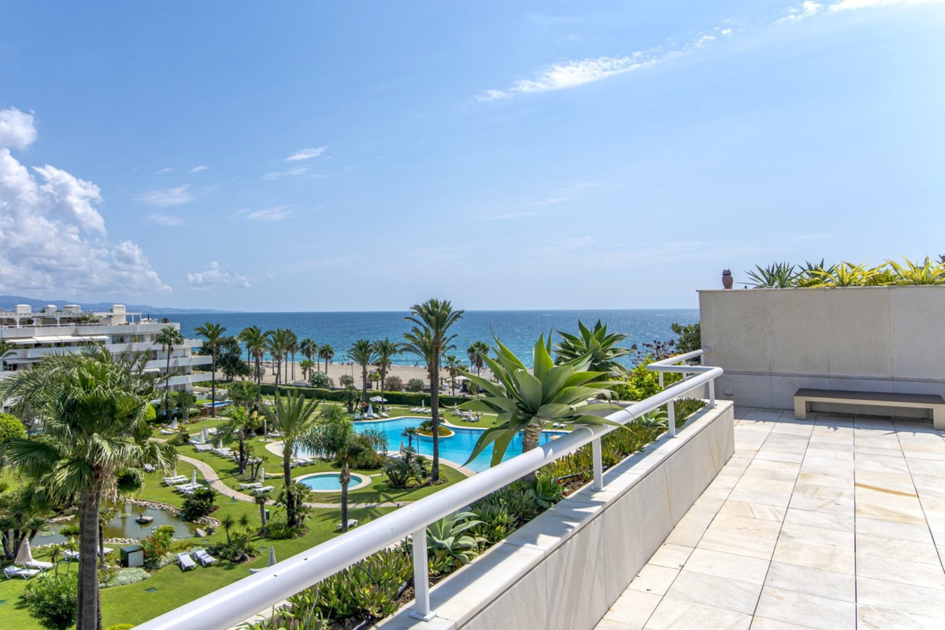 Rynek wtórny - apartment - Marbella - Puerto Banús